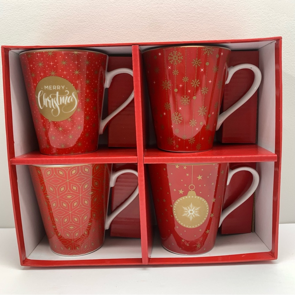 CHRISTMAS Porcelain Mugs - NEW - Set of 4